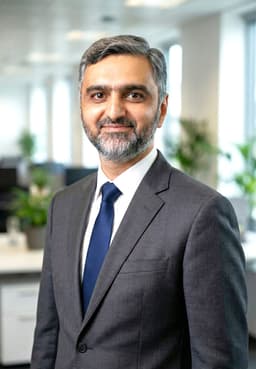 Sqn Ldr (R) Ali Hamza